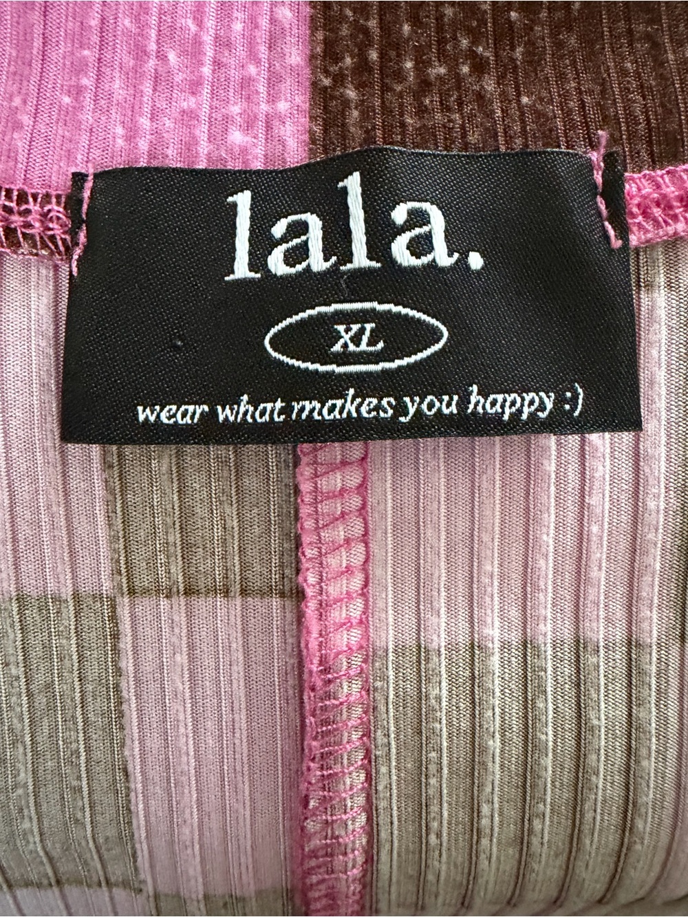 Dressed in LALA Lex Ribbed Oversize T-Shirt & High Waist Crop Pants Set - Picture 7 of 8